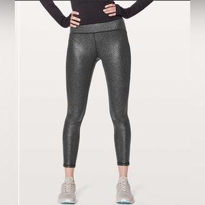 Lululemon Train Times -7/8 Luminosities Foil Print Black Silver/Black - …